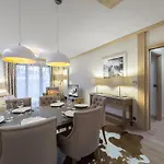 Appartement 3P Au Coeur De Courchevel, Proche Commerces Et Pistes, Parking Inclus - Fr-1-562-10