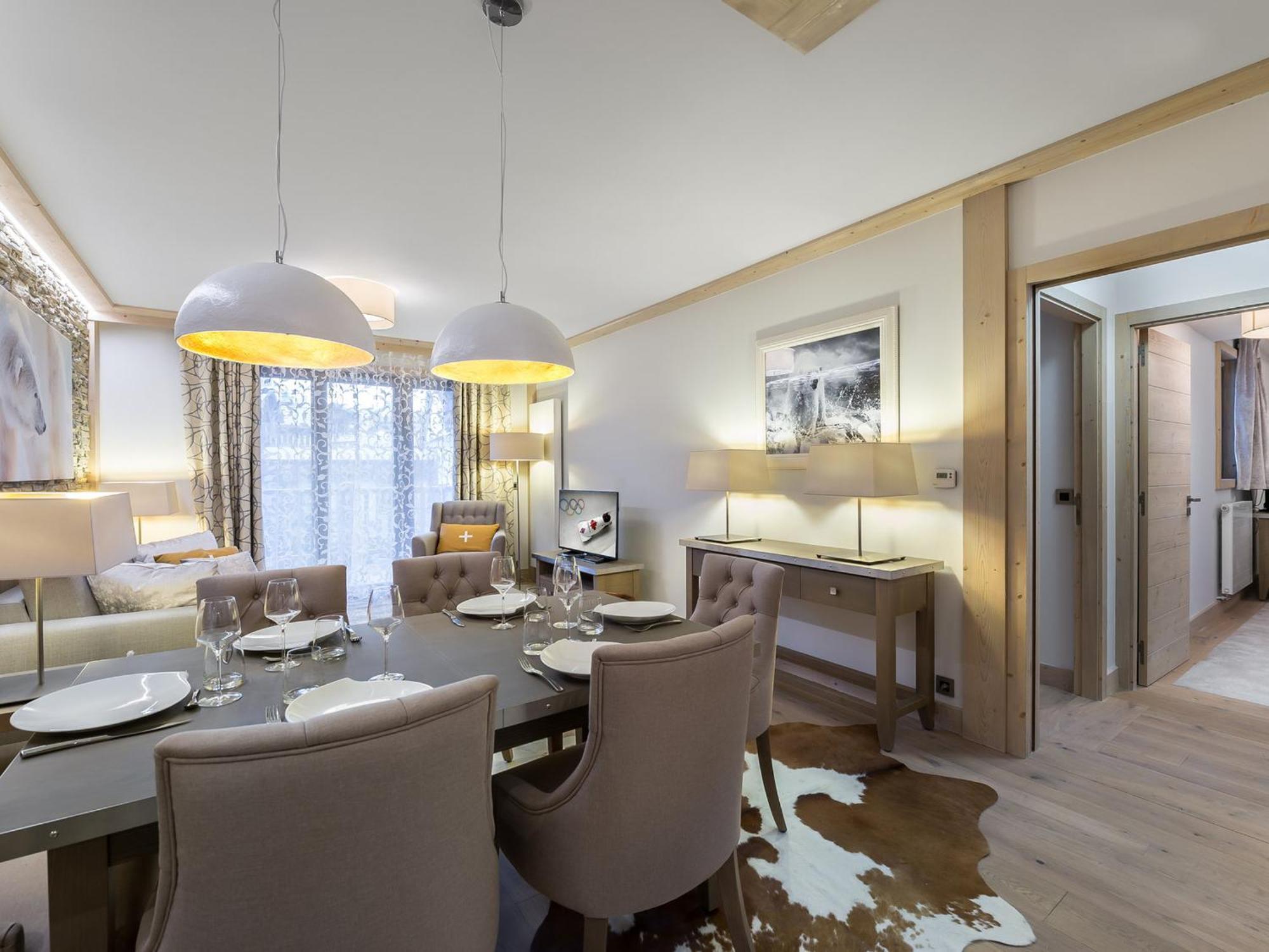 Apartment 3p Au Coeur De Courchevel, Proche Commerces Et Pistes, Parking Inclus - Fr-1-562-10 *